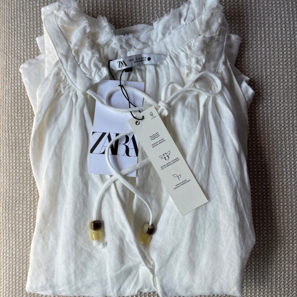 FRAYED LINEN TOP - Picture 2 of 9